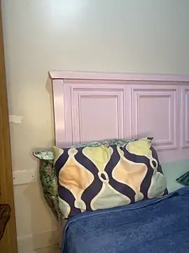 hot daily online show from March 13, 2025, 8:43 pm