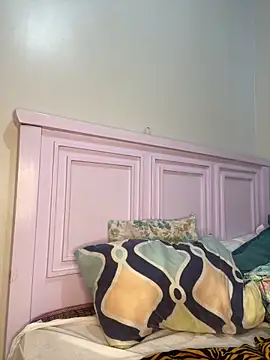 hot daily online show from March 6, 2025, 6:19 am