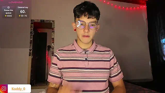 Snapshot of koddy_0 chatting on November 25, 2025, 4:07 pm koddy 0 online show from November 25, 2025, 4:07 pm