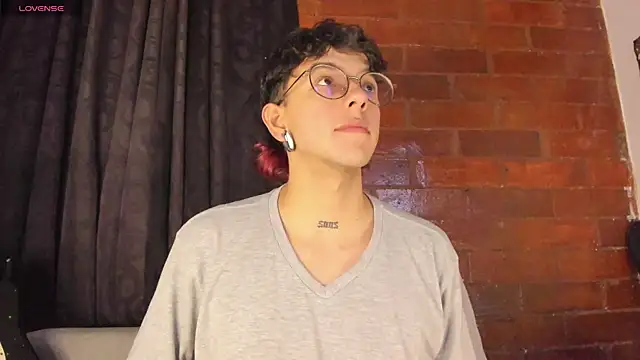 Snapshot of koddy_0 chatting on October 1, 2025, 2:38 am koddy 0 online show from October 1, 2025, 2:38 am