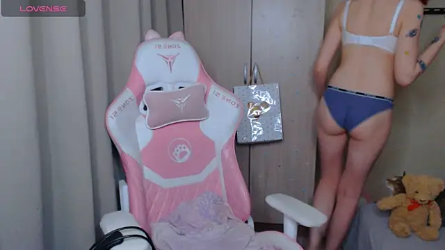 LeahGottty online show from October 9, 2025, 10:32 pm