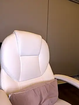 misslollipop04 online show from January 9, 2026, 1:45 am