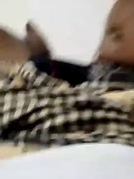 findmemylove online show from January 11, 2025, 6:44 pm