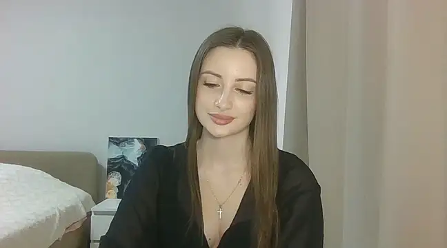 Jule Helen online show from February 26, 2025, 11:21 am