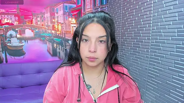 Small naughty  online show from December 17, 2025, 1:38 pm