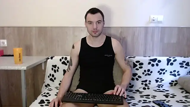 28nick28 online show from February 14, 2025, 10:49 am