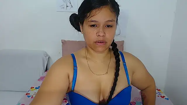 Hazel donna online show from May 26, 2026, 3:48 am
