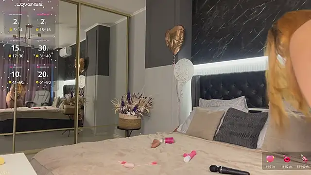 XtraHotX online show from March 12, 2025, 1:14 am