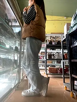 Rosa 998 online show from November 28, 2025, 12:55 am