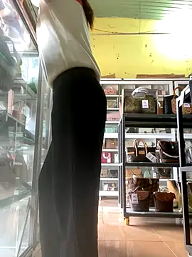 Rosa 998 online show from December 16, 2025, 1:10 am