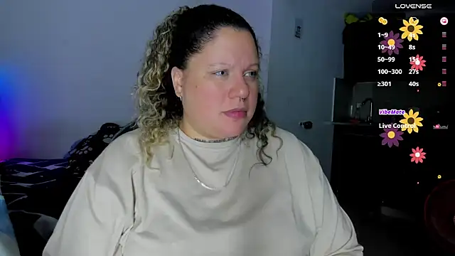 mariana maze online show from March 6, 2025, 2:19 am