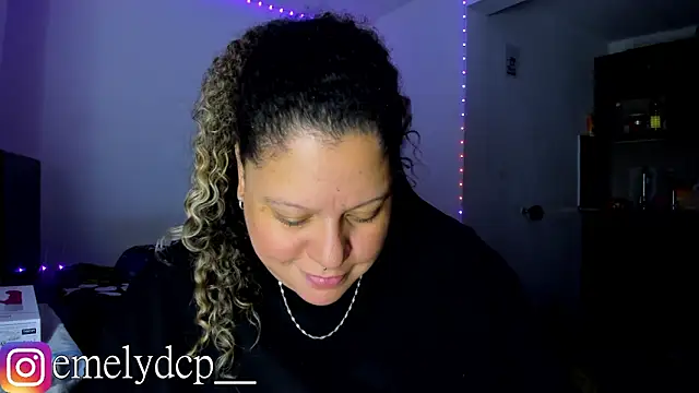 mariana maze online show from September 25, 2025, 6:08 am