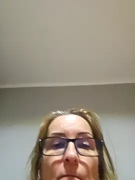 Steffi45 online show from November 13, 2025, 8:35 pm