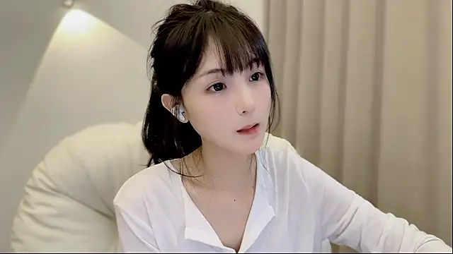 Snapshot of SHUIshui_ chatting on September 20, 2025, 1:38 pm SHUIshui online show from September 20, 2025, 1:38 pm