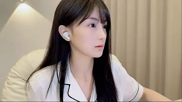 Snapshot of SHUIshui_ chatting on September 10, 2025, 2:38 pm SHUIshui online show from September 10, 2025, 2:38 pm