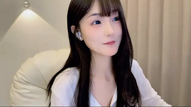 Snapshot of SHUIshui_ chatting on October 14, 2025, 8:37 am SHUIshui online show from October 14, 2025, 8:37 am