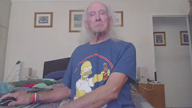 WaverlyKernow online show from April 21, 2026, 1:07 pm