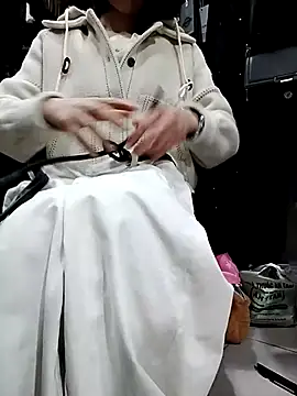  Vitamin Sex  online show from December 17, 2025, 3:22 am