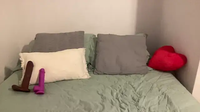 AnabellaAsster online show from April 2, 2026, 11:55 pm