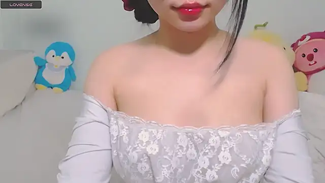 NGOCHA 06 online show from February 18, 2025, 1:55 pm