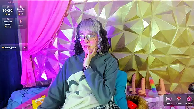 neeko princes online show from March 4, 2025, 3:15 pm