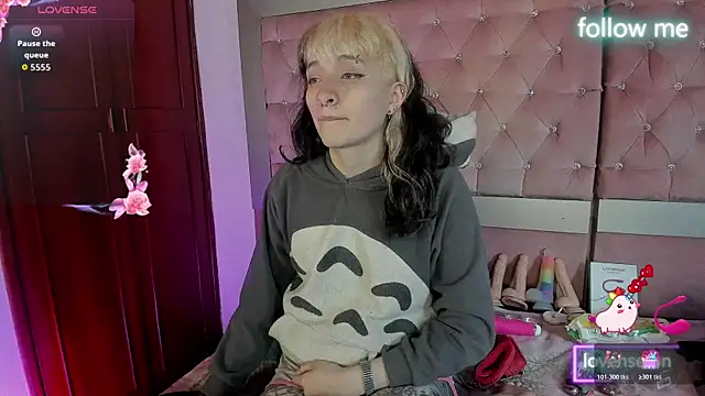 neeko princes online show from April 9, 2026, 12:33 pm