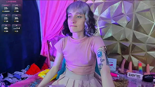 neeko princes online show from February 27, 2025, 12:12 pm