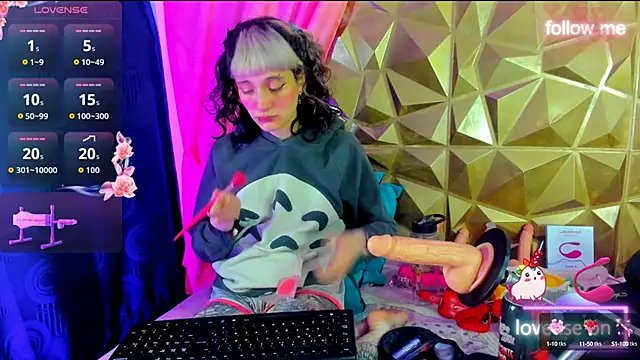 neeko princes online show from September 19, 2025, 12:20 pm