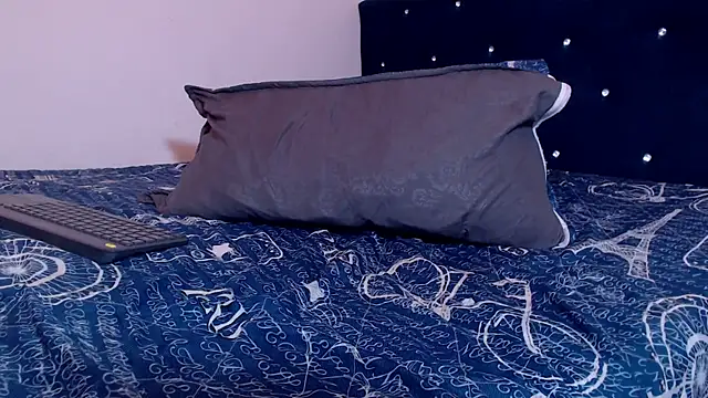 Aliice Doll online show from March 3, 2025, 6:09 am