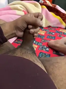 girls lovers90 online show from November 29, 2025, 8:14 am