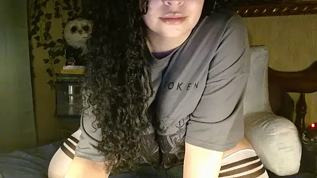 ShaeVictoria online show from February 9, 2025, 11:57 pm