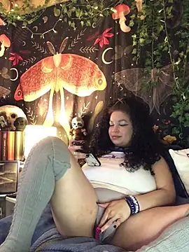 ShaeVictoria online show from November 23, 2025, 9:03 pm