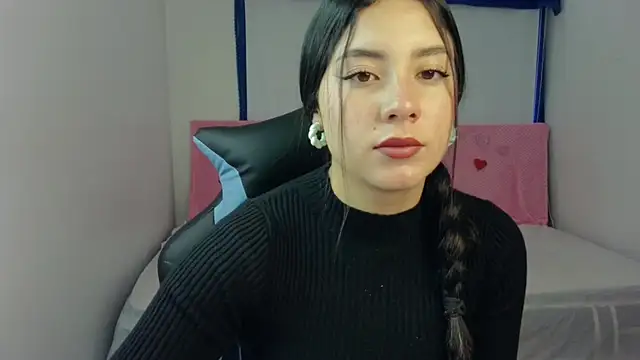 Lia 14  online show from March 4, 2025, 2:21 pm