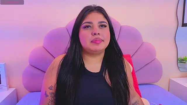 Emily cooper20 online show from September 9, 2025, 12:32 am