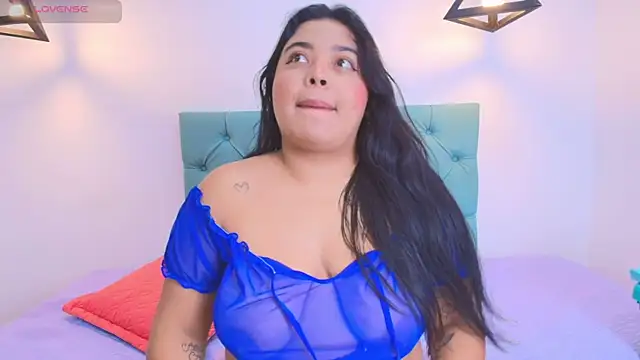 Emily cooper20 online show from March 6, 2025, 12:32 am