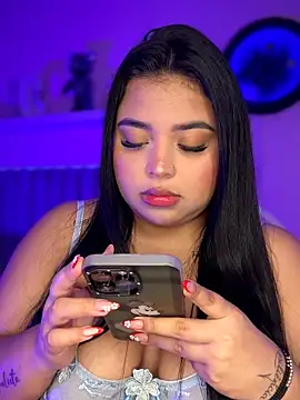 Emily cooper20 online show from February 5, 2026, 1:45 am