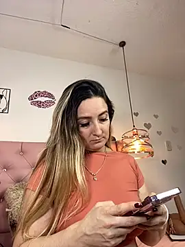 antonella87 online show from November 10, 2025, 9:42 pm