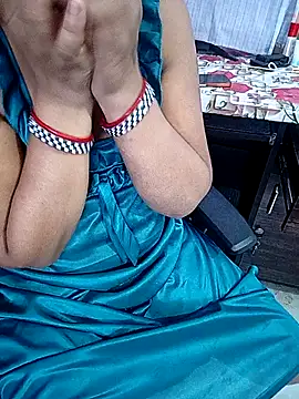 reemacouple007 online show from May 24, 2026, 6:35 am