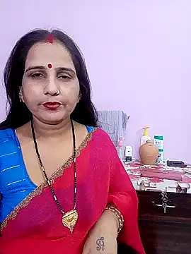 reemacouple007 online show from May 7, 2026, 7:23 am