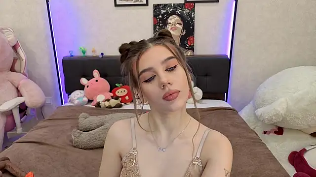 dolly ll online show from October 4, 2025, 1:23 pm