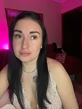 Roxana Bell online show from January 31, 2025, 5:42 pm