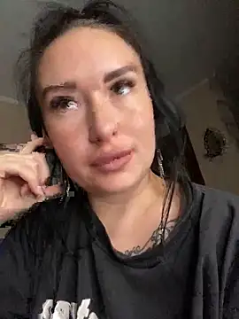 Roxana Bell online show from May 29, 2026, 3:07 pm