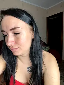 Roxana Bell online show from September 13, 2025, 7:14 pm