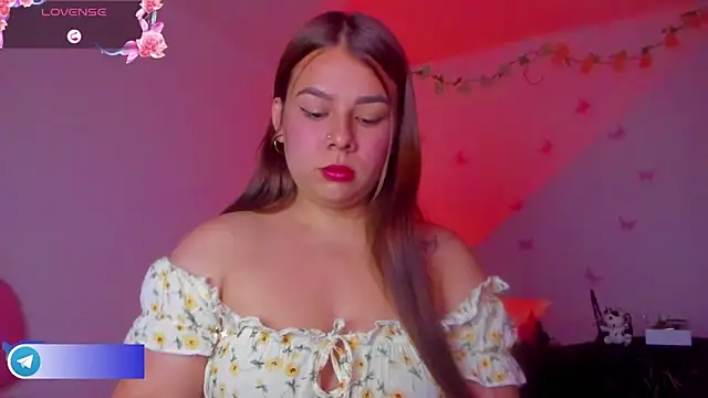 little tifanny82 online show from March 11, 2026, 2:55 pm