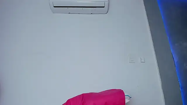 Alexxxholy online show from January 12, 2026, 2:02 pm