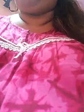 Ravina patil1 online show from October 5, 2025, 7:48 pm