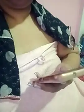 Ravina patil1 online show from March 24, 2026, 6:24 am