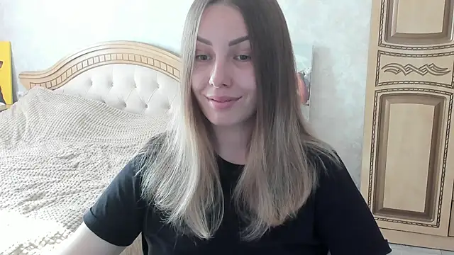 Mia shy1 online show from October 6, 2025, 6:58 am