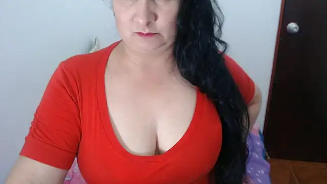 Ashyle online show from December 14, 2025, 9:20 pm