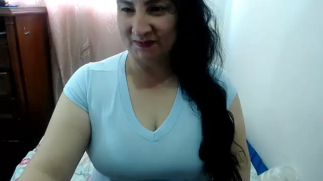 Ashyle online show from July 31, 2026, 8:28 pm